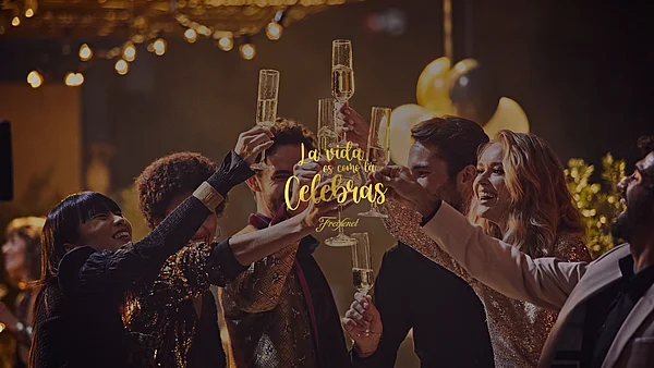 Freixenet presents its new campaign: La vida es como la celebras